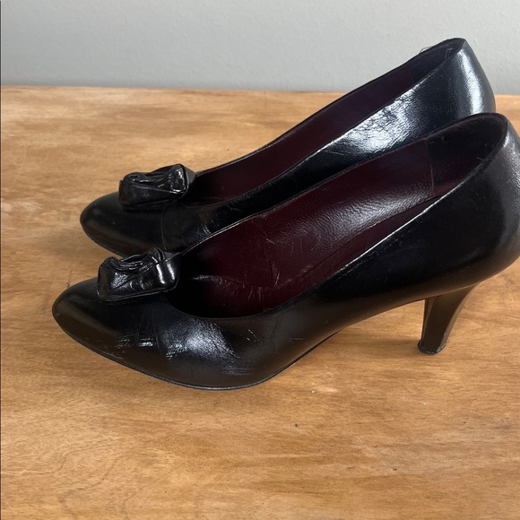 Vintage Anne Klein black leather heels 7.5 medium - Picture 2 of 7